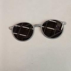 Sluneční brýle Surlunettes, jak nahlášeno IKEA Nantes pomocí iLost