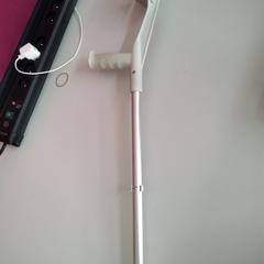 Crutch, as reported by Twisto using iLost