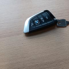 Autosleutel zwart, zoals gemeld door UVO Vervoer met iLost