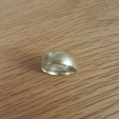 A white gold (375) ring, as reported to iLost