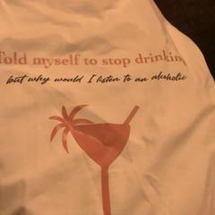 T shirt, zoals gemeld door Café Leentje met iLost