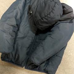 Kleding - Kinderjas Donkerblauw, zoals gemeld door Regio West-Vlaanderen met iLost