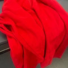 Fleece Rød, amint azt IKEA Åsane az iLost segítségével jelentette.