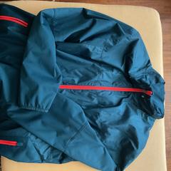 Nike jacket, jak zgłoszono do iLost
