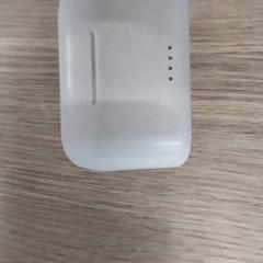 Airpodcase, como reportado por Arriva Limburg Zuid utilizando o iLost