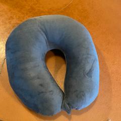 Cuscino per il collo, come riportato da Hotel V Fizeaustraat utilizzando iLost