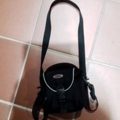 Camera tas, as reported by Apenheul using iLost