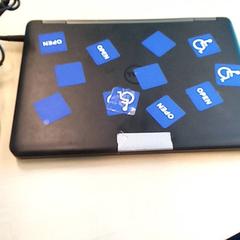 ラップトップ Dell Stickers がiLostで Arriva Den Bosch によって報告されました