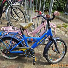 Barncykel Bob de bouwer blauw, rapporterat av Gemeente Heemstede med iLost