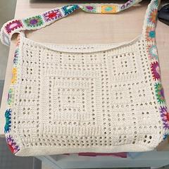 Bolsa Type crochet, segundo informou IKEA Brest Guipavas usando iLost