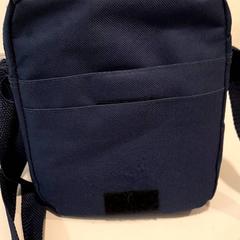 가방 Blauw, iLost를 사용하여 Qbuzz DMG에 보고됨