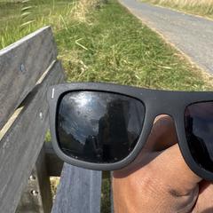 Zonnebril, jak bylo nahlášeno na iLost