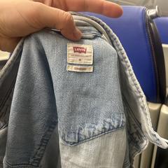 Spijkerjasje Levi's an iLost gemeldet