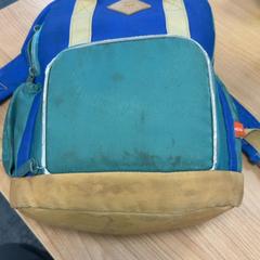 Mochila Blauw, como reportado por Connexxion Amstelland-Meerlanden Schiphol Noord utilizando o iLost
