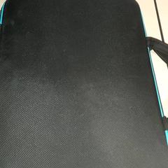 Bolsa de ordenador portátil, ha sido reportado por Regio Antwerpen - Brussel con iLost