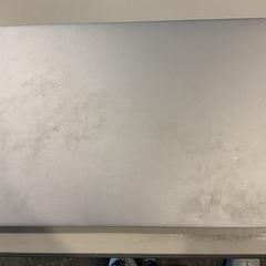 Notebook Lenovo van Nieuwinski, jak nahlášeno Gemeente Amsterdam pomocí iLost