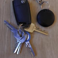 SLEUTELBOS MET VOLKSWAGEN SLEUTEL, as reported to iLost