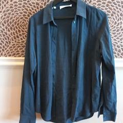 Blouse, as reported by Van der Valk Hotel Gorinchem using iLost