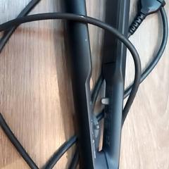 Piastra per capelli, come riportato da Leonardo Royal Hotel Amsterdam utilizzando iLost