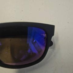 Sonnenbrille, gemeldet von Liquicity Festival über iLost