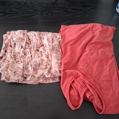 Ropa Red shirt and pink pants, ha sido reportado por Ramada by Wyndham Amsterdam Airport Schiphol con iLost