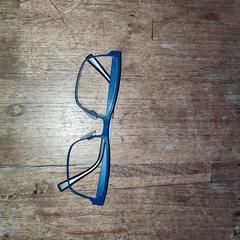 Blauwe bril, segons s'ha informat a iLost