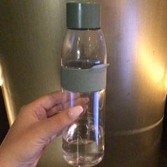 Water bottle, as reported by Hotel van der Valk Maastricht using iLost