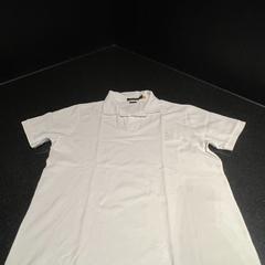 Wit t-shirt, segundo informou Hotel Van der Valk Harderwijk op de Veluwe usando iLost