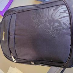 Mochila, como reportado por Regio Limburg - Leuven utilizando o iLost