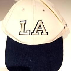 Baseball cap, as reported by Pathé Scheveningen using iLost