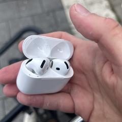 Airpods 4 van Ferdi, som rapportert til iLost