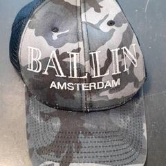 Casquette, as reported by Qbuzz servicepunt  Emmen using iLost