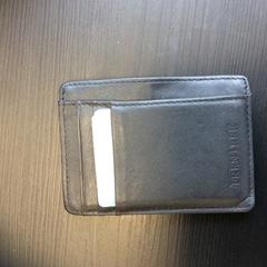 カードホルダー Oneyebuchi がiLostで Breng Nijmegen によって報告されました