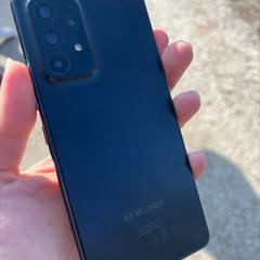 Samsung (zwart)، كما تم الإبلاغ عنه عبر iLost