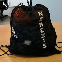 Sporttasje, as reported by Connexxion Haaglanden Delft using iLost