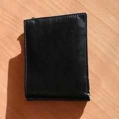 Portemonnee, as reported by Connexxion Haaglanden Den Haag using iLost