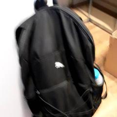 Mochila, segundo informou Qbuzz ZHN usando iLost