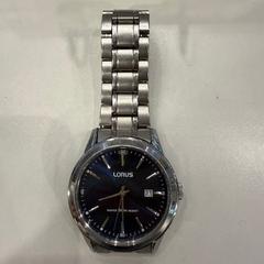 Eskumuturreko erlojua Horloge merk Lorus, gisa salatu by TU/e - Receptie MetaForum iLost erabiliz
