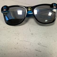 Glasses, as reported by Artis using iLost