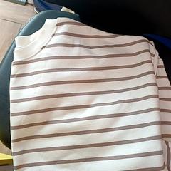 Camisola, como reportado por IKEA Nantes utilizando o iLost