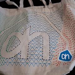 Bolsa de lino, ha sido reportado por Connexxion Haarlem AML con iLost