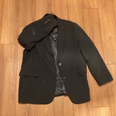 Blazer zwart - 100825 JIN, amint azt Ziggo Dome az iLost segítségével jelentette.