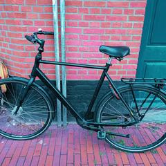 Een fiets، كما تم الإبلاغ عنه عبر iLost