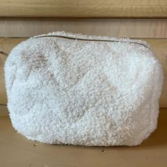 Toilettas met inhoud, rapporterat av Familie Resort Molenwaard med iLost