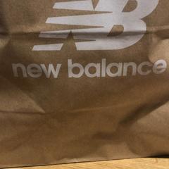 Purchase new balance, iLost를 사용하여 Designer Outlet Roermond에 보고됨