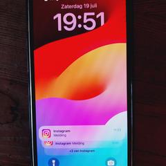 Apple  mobiele telefoon, amint azt az iLostnak jelentették.