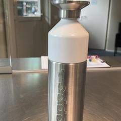 Dopper Stainless Steel, som rapportert av Burgers' Zoo ved bruk av iLost