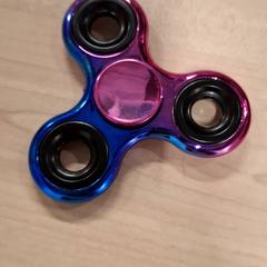 Handspinner, zgłoszono przez IKEA Hénin-Beaumont przy użyciu iLost