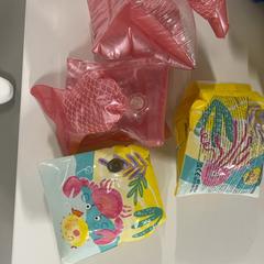 Kids swimming arm bands, gemeldet von Silver Sands Beach über iLost