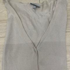 Camisola Beige, como reportado por IKEA Jönköping utilizando o iLost